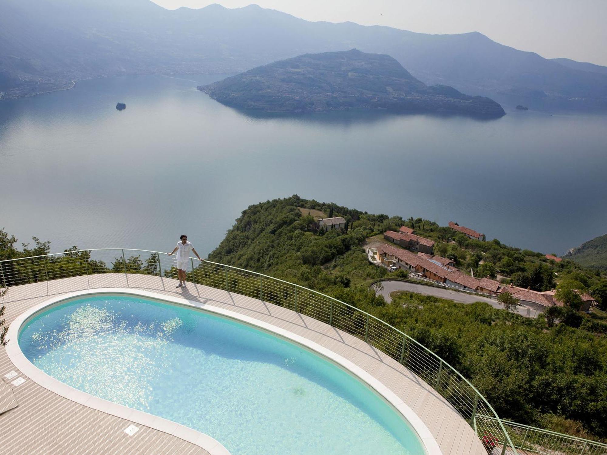 Mantegna - Garden With Lake View And Swimming Pool Parzanica Εξωτερικό φωτογραφία